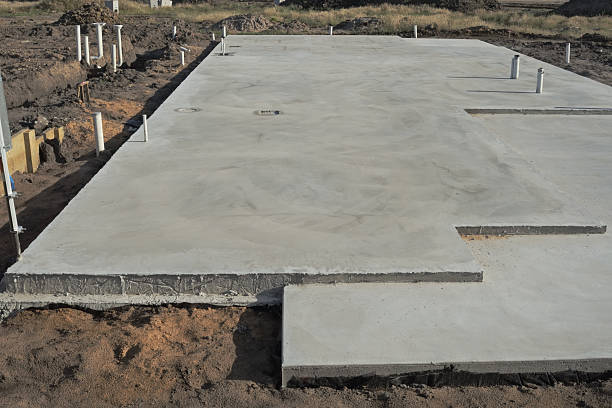 Best Concrete Retaining Walls in East Lansing, MI